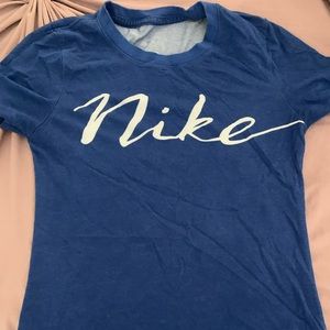 xs blue nike shirt